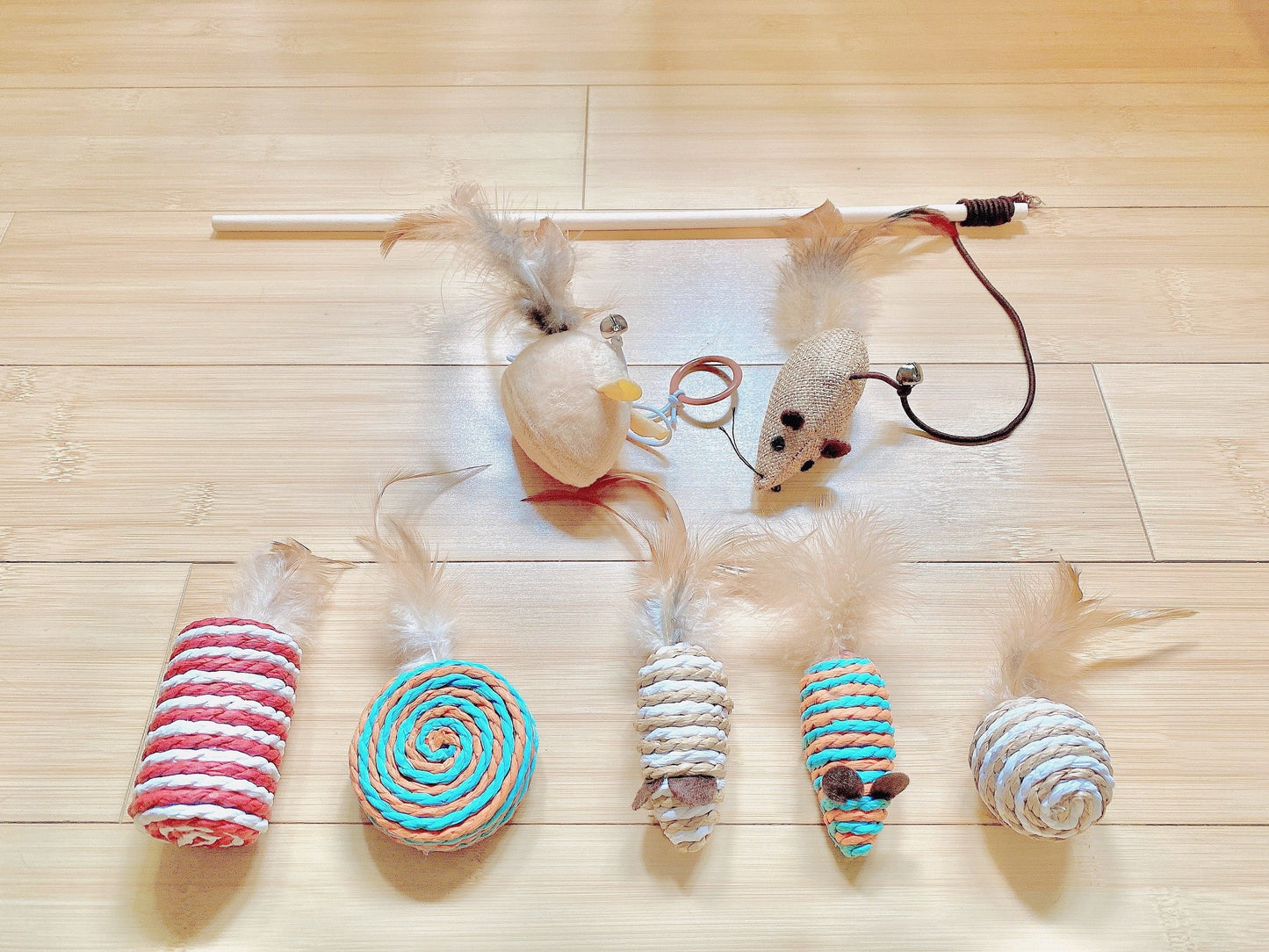 Cat Feather Toys, Cattoy for Smartycat Interactive Cat Toys, Wands Teaser and Exerciser for Cat Kitten with Mouse Toy, Bell, Feather, Elastic String, and Wood Rod, Set of 7.